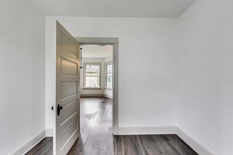 518 E Illinois St, Wheaton, IL 60187 photo 16