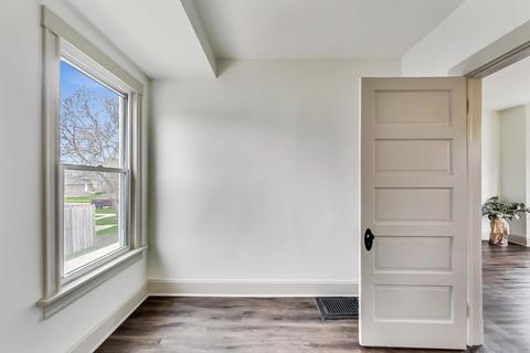 518 E Illinois St, Wheaton, IL 60187 photo 14