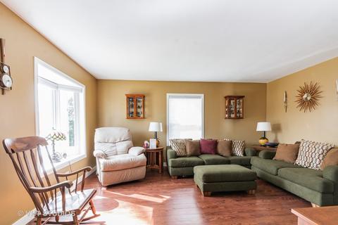 17922 Henry St, Lansing, IL 60438 photo 4