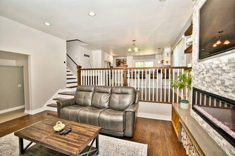1908 E Ivy Ln, Mount Prospect, IL 60056 photo 7