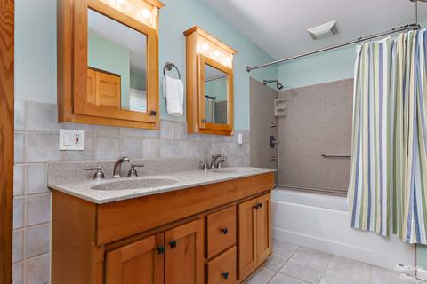 19 Deerpath Ct, Cary, IL 60013 photo 15