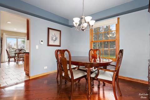 19 Deerpath Ct, Cary, IL 60013 photo 4