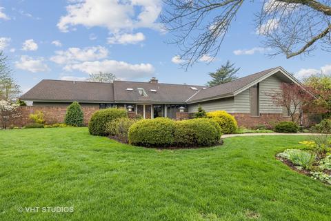 4 Hanover Ct, Burr Ridge, IL 60527 photo 1