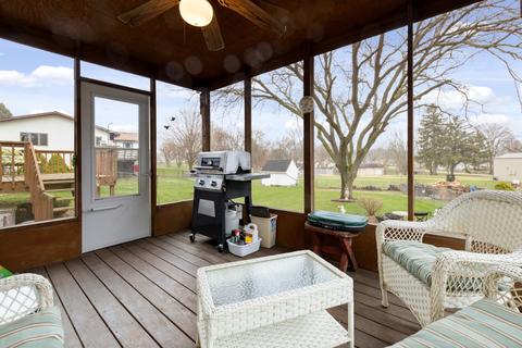 2037 Eagle Dr, Freeport, IL 61032 photo 33