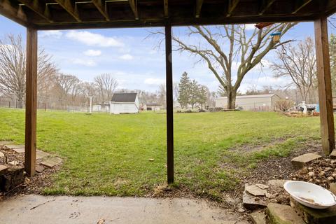 2037 Eagle Dr, Freeport, IL 61032 photo 35