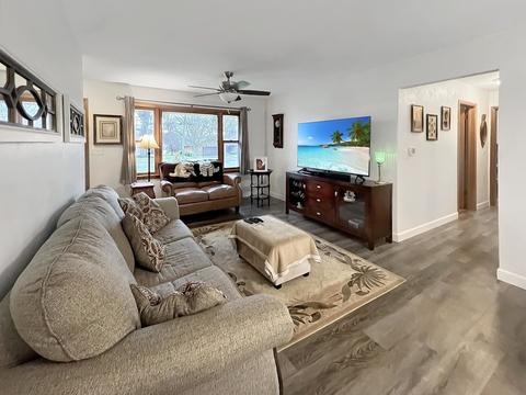 53 Park Crest Dr, Freeport, IL 61032 photo 6
