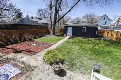 109 Fairview Ave, Bloomington, IL 61701 photo 17