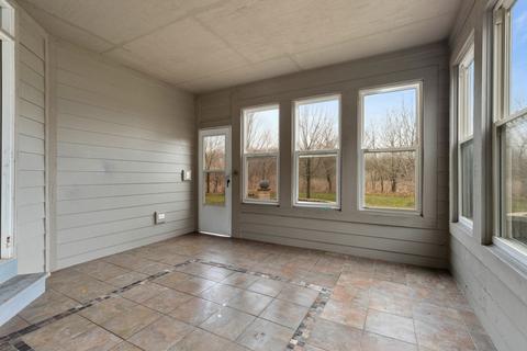 5410 Nicholson Dr, Hoffman Estates, IL 60192 photo 18