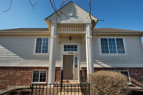 3352 Cameron Dr, Elgin, IL 60124 photo 1