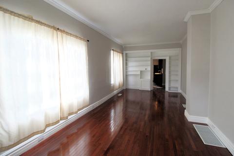 319 E Water St, Kankakee, IL 60901 photo 7