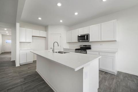 700 Slate Run, Elgin, IL 60124 photo 4