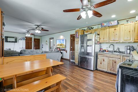 3247 E Indiana Ave, Beecher, IL 60401 photo 3