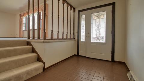 1200 Ridgeway Ct, Elgin, IL 60123 photo 7