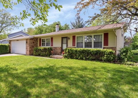 1796 Sheffield Dr, Elgin, IL 60123 photo 2