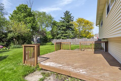 1796 Sheffield Dr, Elgin, IL 60123 photo 3