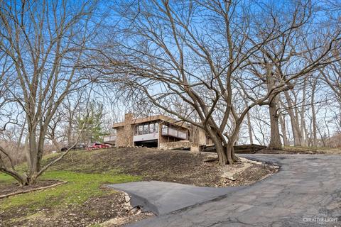 1208 Timber Dr, Sleepy Hollow, IL 60118 photo 1