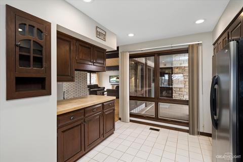 1208 Timber Dr, Sleepy Hollow, IL 60118 photo 10