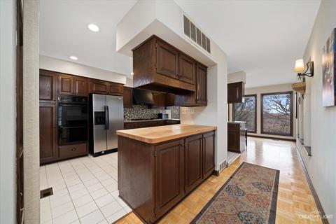 1208 Timber Dr, Sleepy Hollow, IL 60118 photo 9