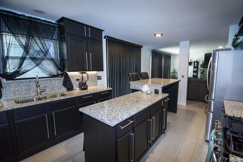 1403 Denver Dr, Minooka, IL 60447 photo 8