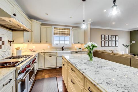 615 Windsor Rd, Glenview, IL 60025 photo 9