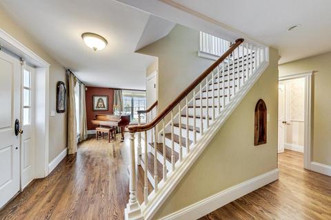 615 Windsor Rd, Glenview, IL 60025 photo 2