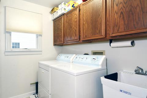 1495 Creekside Dr, Hoffman Estates, IL 60169 photo 14