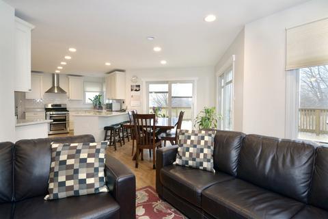 1495 Creekside Dr, Hoffman Estates, IL 60169 photo 10