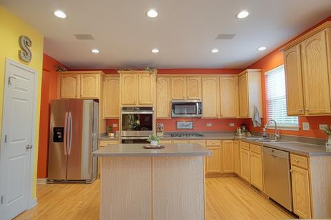 3156 Primrose St, Elgin, IL 60124 photo 9