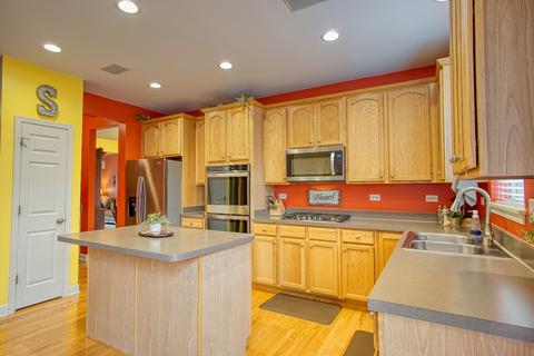3156 Primrose St, Elgin, IL 60124 photo 11