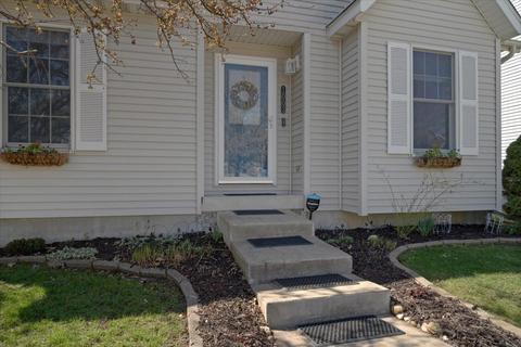 1003 Bull St, Normal, IL 61761 photo 3