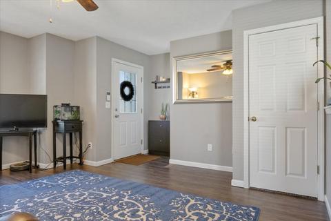 1003 Bull St, Normal, IL 61761 photo 4