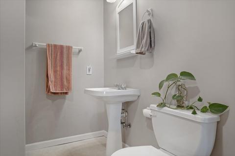 1003 Bull St, Normal, IL 61761 photo 27