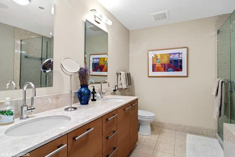 340 E Randolph St #504, Chicago, IL 60601 photo 13
