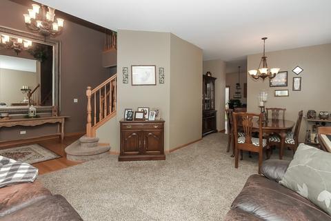 10133 Compton Dr, Huntley, IL 60142 photo 8