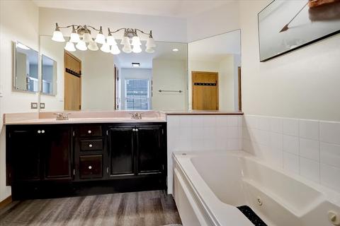 1481 Newcastle Ln, Bartlett, IL 60103 photo 38