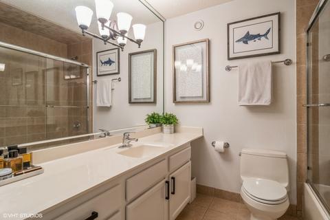 30 E Huron St #2905, Chicago, IL 60611 photo 9