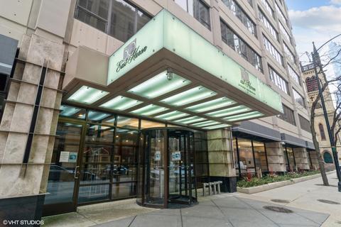 30 E Huron St #2905, Chicago, IL 60611 photo 1