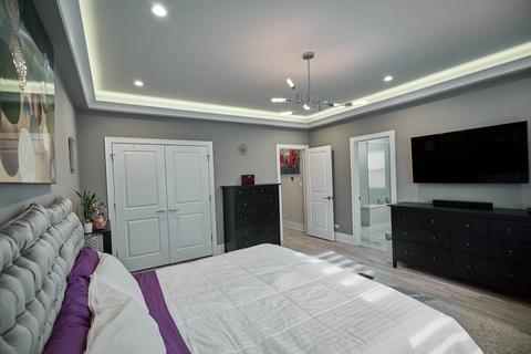 525 E 43rd St, Chicago, IL 60653 photo 23