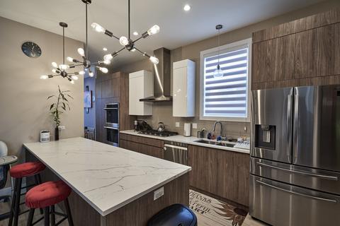525 E 43rd St, Chicago, IL 60653 photo 12