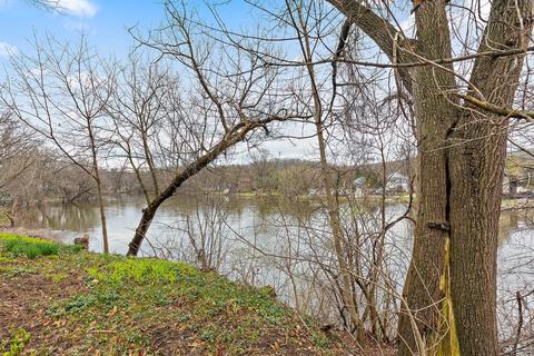 81 Riverside Ave, West Dundee, IL 60118 photo 38