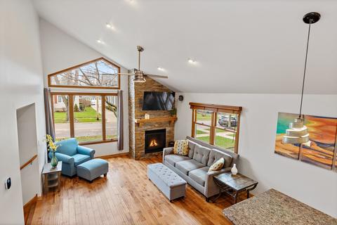 81 Riverside Ave, West Dundee, IL 60118 photo 17