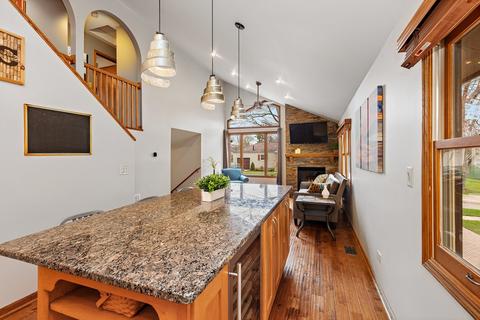 81 Riverside Ave, West Dundee, IL 60118 photo 11