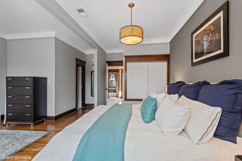 816 Main St, Evanston, IL 60202 photo 16