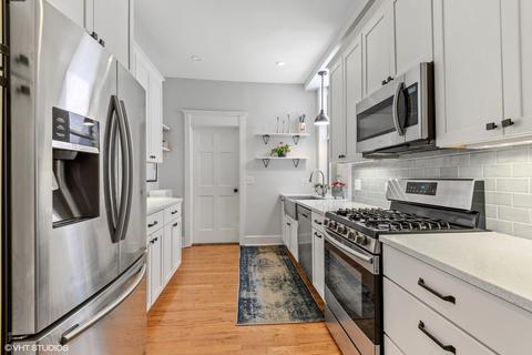 816 Main St, Evanston, IL 60202 photo 11