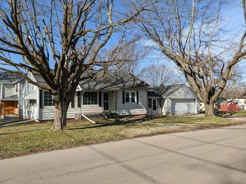 1706 E Shawnee St, Freeport, IL 61032 photo 12