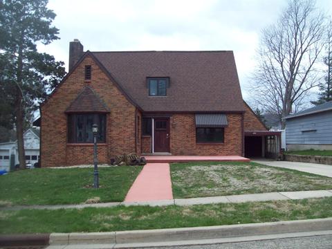 119 5th St, Walnut, IL 61376 photo 1
