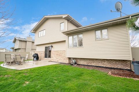 702 Feeney Dr, Minooka, IL 60447 photo 29
