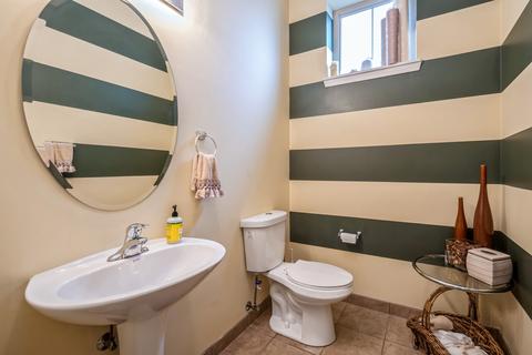 725 E 38th St #101, Chicago, IL 60653 photo 5
