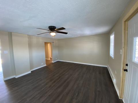 1264 E Locust St, Kankakee, IL 60901 photo 7