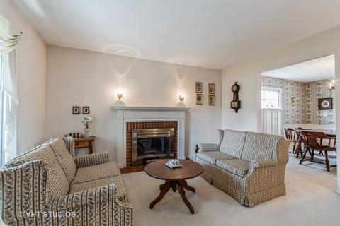 960 Oakley Ave, Elgin, IL 60123 photo 5